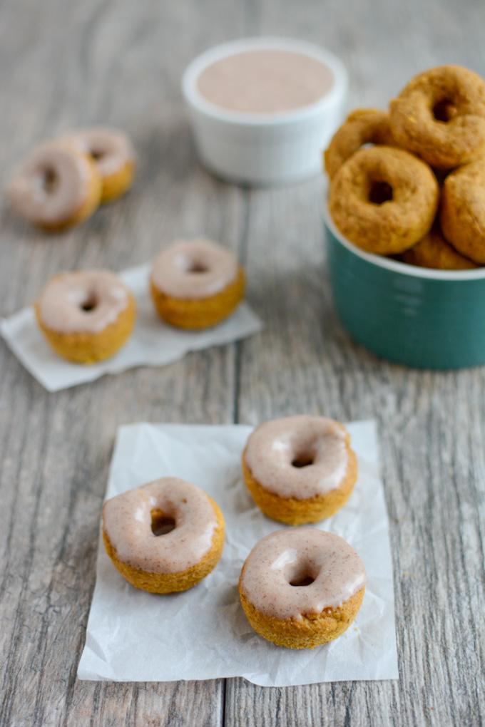 Make these Baked Pumpkin Donuts for a weekend breakfast treat or a fun dessert Enjoy them plain or with an easy cinnamon glaze.