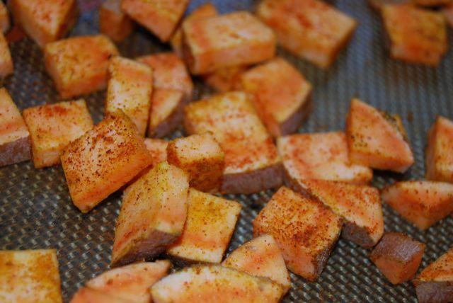 These Curried Sweet Potato & Black Bean Tacos make a hearty meatless meal any taco lover will adore!