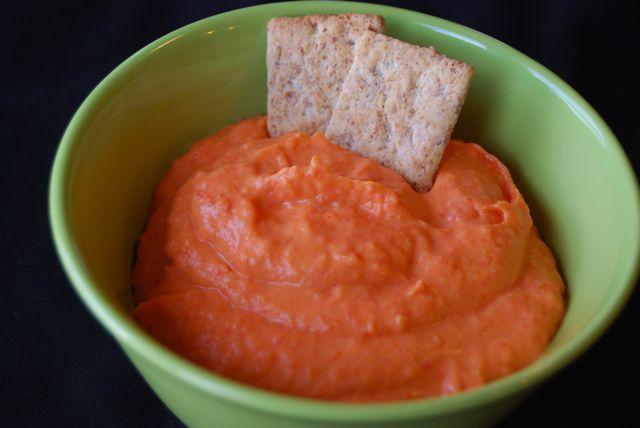 Using a food processor, you can quickly whip up this healthy, vegetarian curried sweet potato & red pepper dip. 