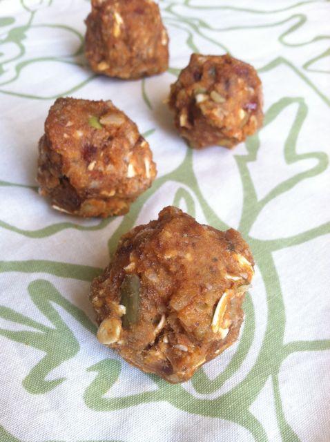 These Pumpkin Pie Balls are packed with healthy fats and fiber, sweetened with dates and make the perfect snack!