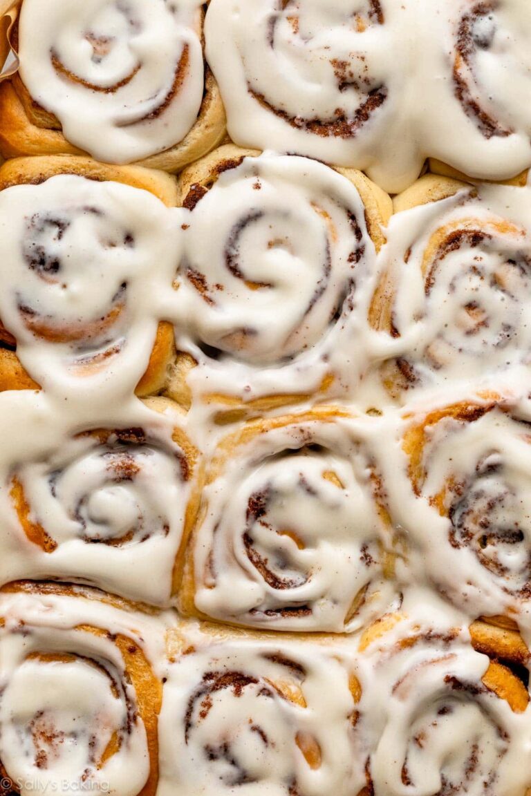 15+ Christmas Breakfast Ideas 7 overnight cinnamon rolls