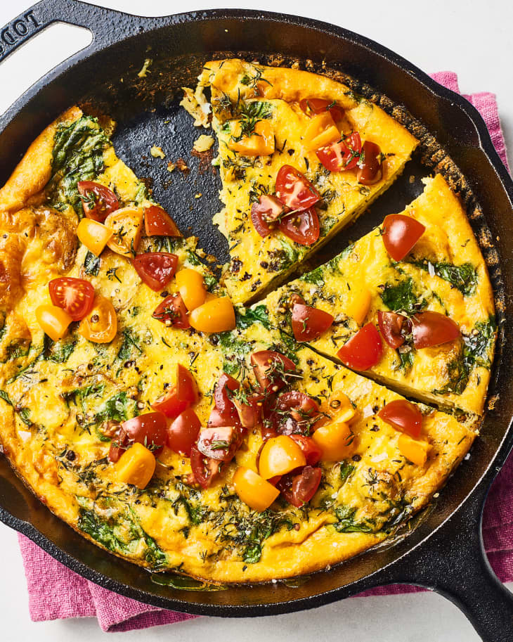 15+ Christmas Breakfast Ideas 16 perfect frittata with tomatoes on top