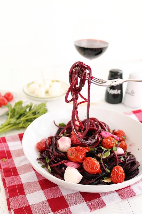 This Winter Caprese with Beet Noodles is a healthy low carb dinner option thanks to the spiralized vegetable noodles!