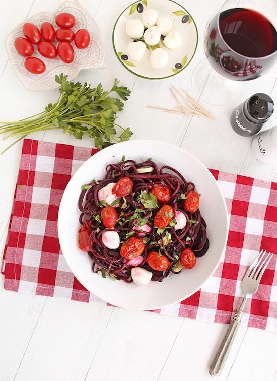 This Winter Caprese with Beet Noodles is a healthy low carb dinner option thanks to the spiralized vegetable noodles!