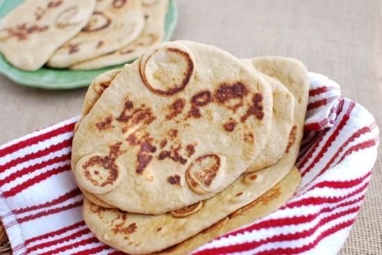 This Whole Wheat Flatbread is the perfect dinner side dish! 