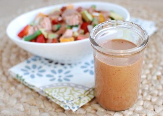 Make your own salad dressing to avoid added sugar and other crazy ingredients! This Strawberry Balsamic Dressing pairs well with almost any salad toppings!