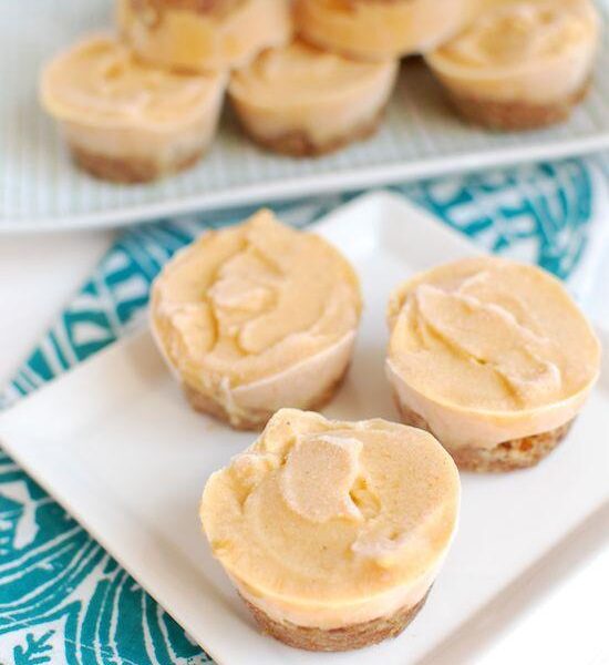 frozen yogurt pumpkin pie bites