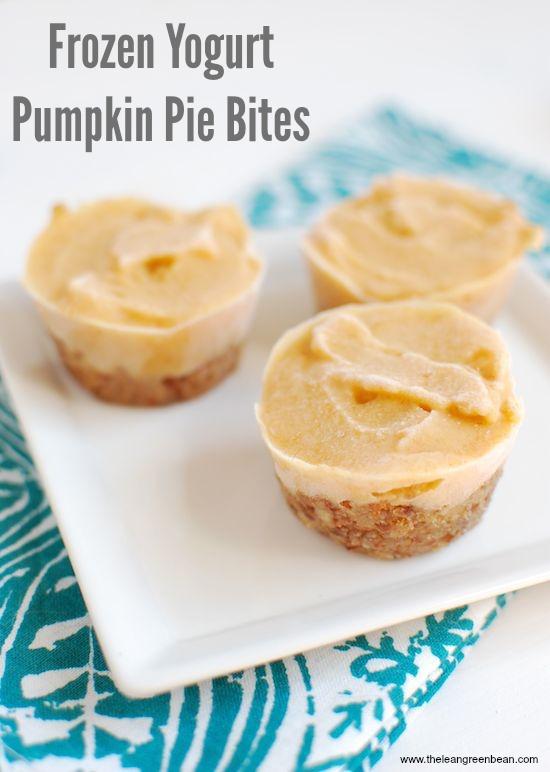 These Frozen Yogurt Pumpkin Pie Bites are a healthier no-bake version of your favorite Thanksgiving holiday dessert! 