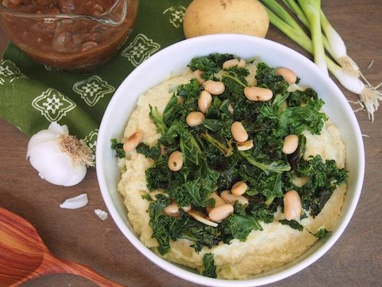 These Cheesy Vegan Cauliflower Mash Bowls are perfect for Meatless Monday and full of vegetarian protein to keep you full all night.