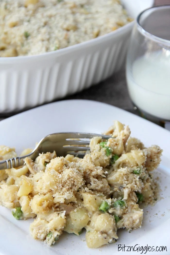 white cheddar mac chicken bake