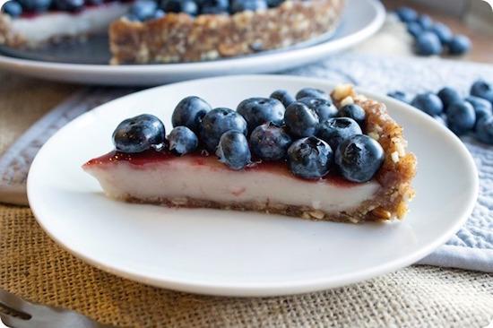 Vegan No Bake Blueberry Custard Pie