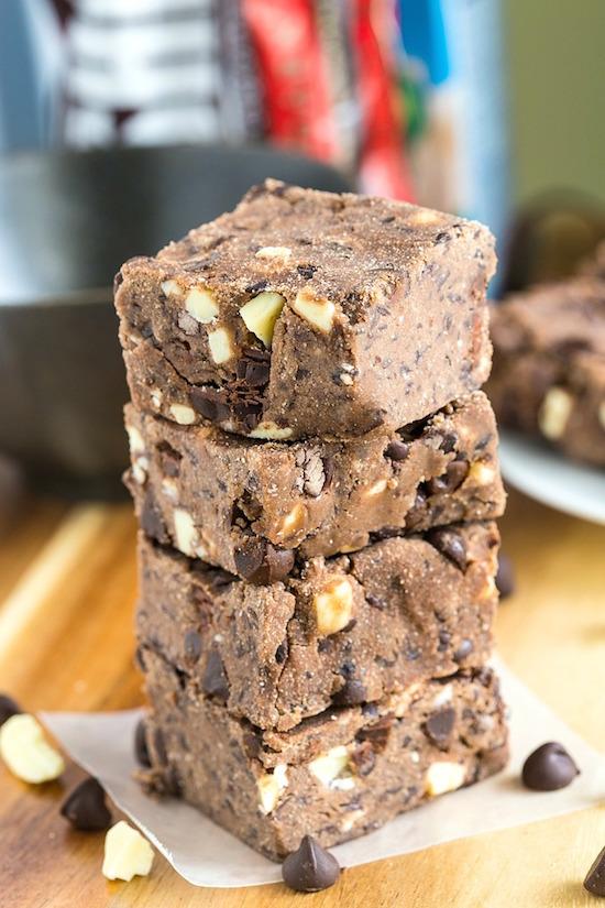 No Bake Black Bean Brownies + 5 Healthy Ways To Eat Black Beans