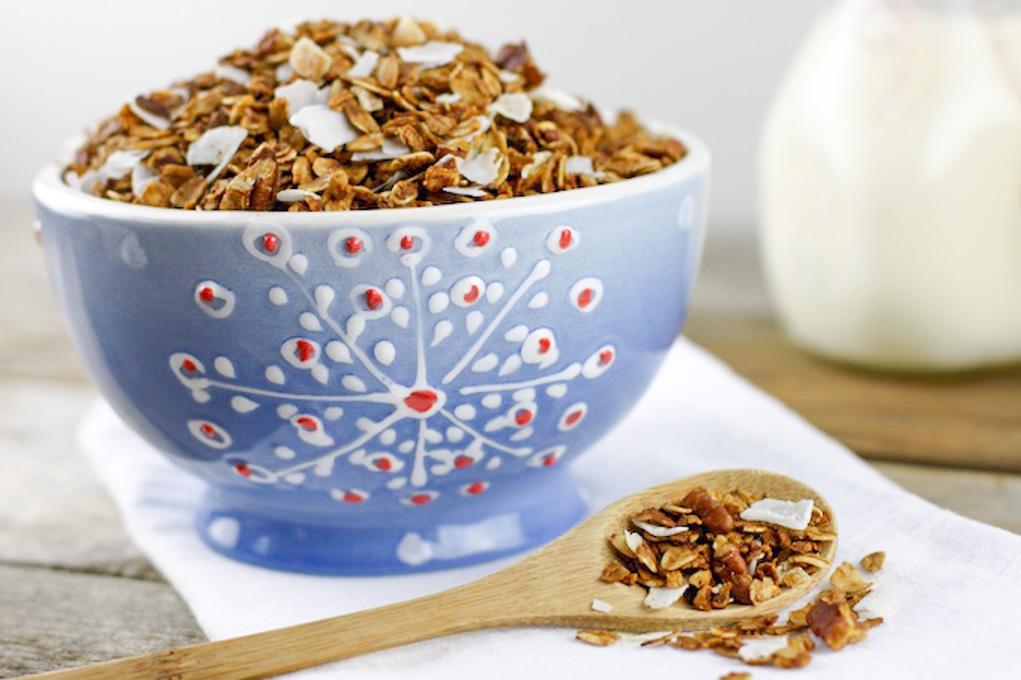 This Gingerbread Granola recipe is everything you love about gingerbread transformed into a crunchy and satisfying granola suitable for breakfast, snacking and edible holiday gifts!