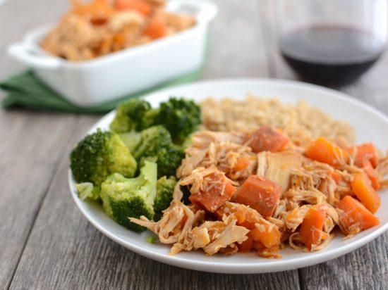 Slow Cooker Honey Garlic Chicken Thighs 7 This recipe for Slow Cooker Honey Garlic Chicken Thighs is an easy, kid-friendly weeknight dinner. Let the crockpot do all the work and serve with rice and steamed veggies for a balanced meal.