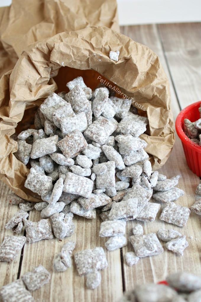 Nut-Free Muddy Buddies