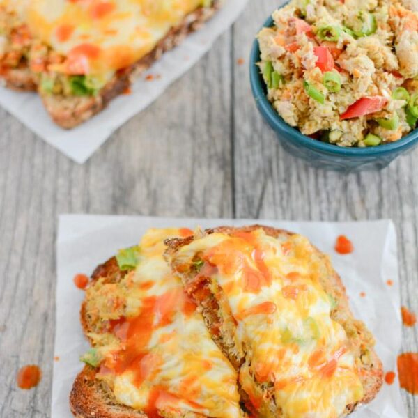 This recipe for Easy Tuna Melts comes together quickly and is great for lunch! Try it to help add more seafood to your diet!
