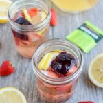 This Sparkling Green Tea is perfect for summer. Add some bubbles to make it more exciting and some frozen fruit cubes to cool it down while adding flavor!