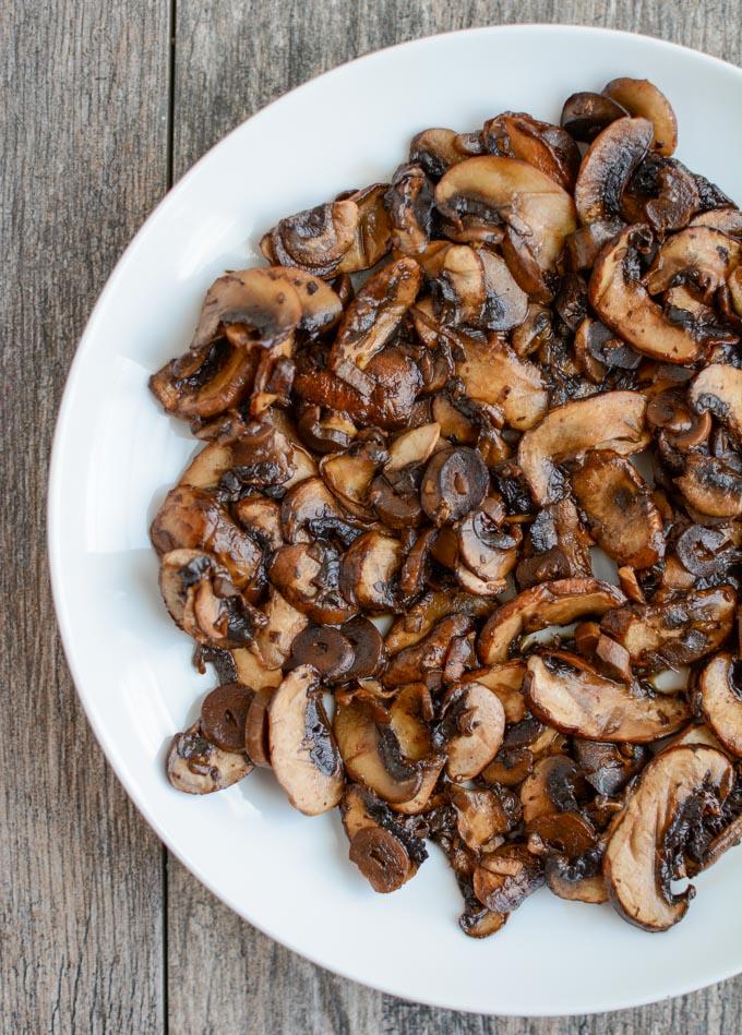 Quick and Easy Vegetable Recipes 5 Balsamic Mushrooms