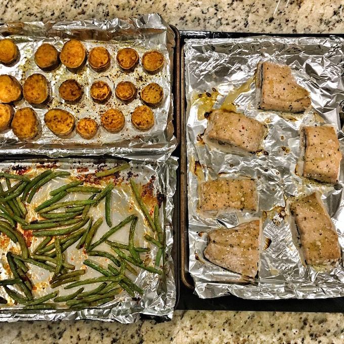 sheet pan salmon and vegetables