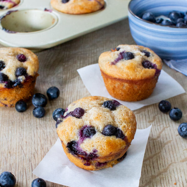 healthy blueberry muffins