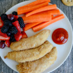easy chicken fingers with fruit and carrots