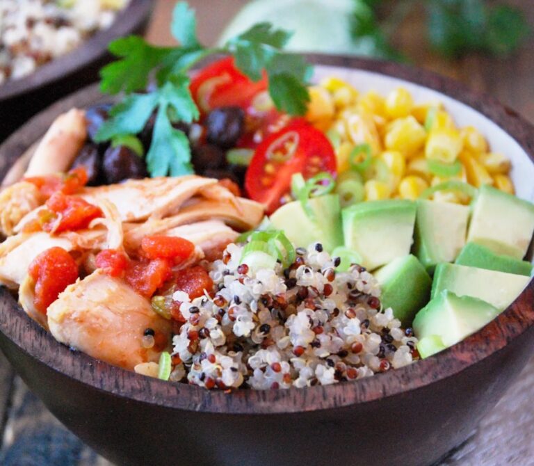 instant pot chicken and quinoa bowls