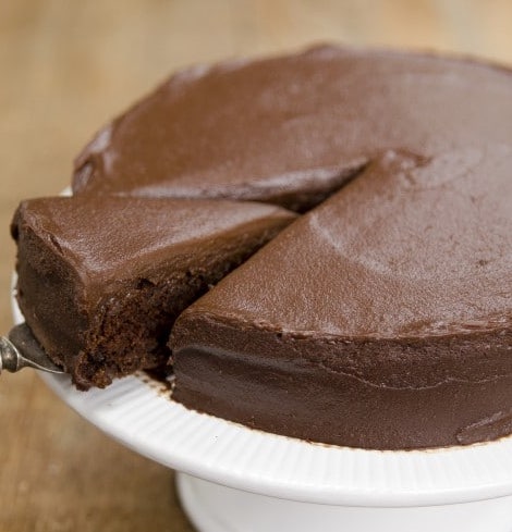 vegan sweet potato chocolate cake