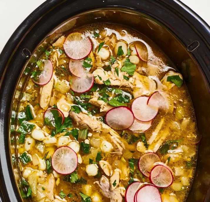 slow cooker chicken posole