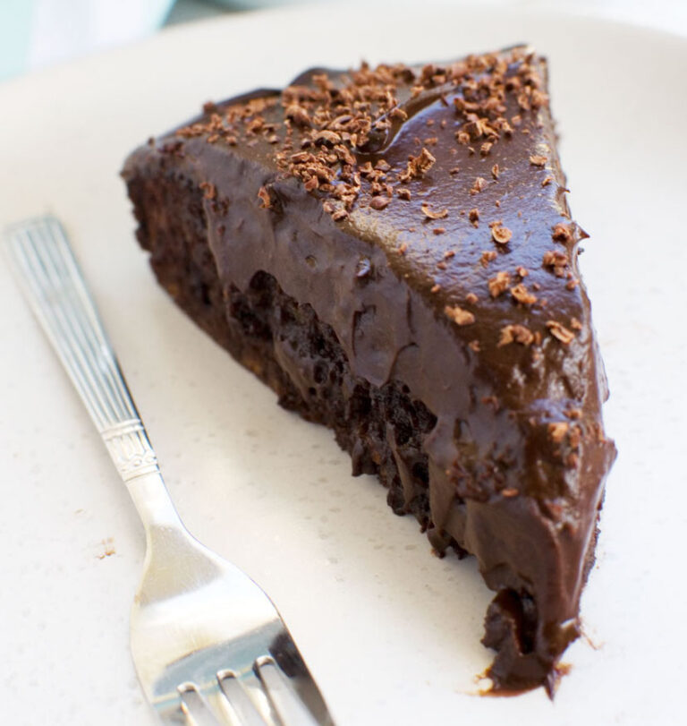 healthy sweet potato chocolate cake