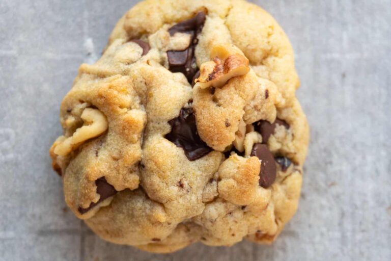 walnut chocolate chip cookies