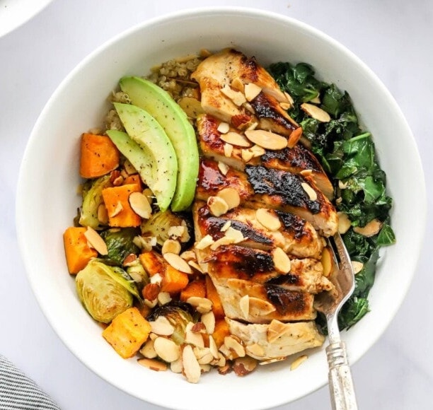 chicken protein bowl lunch