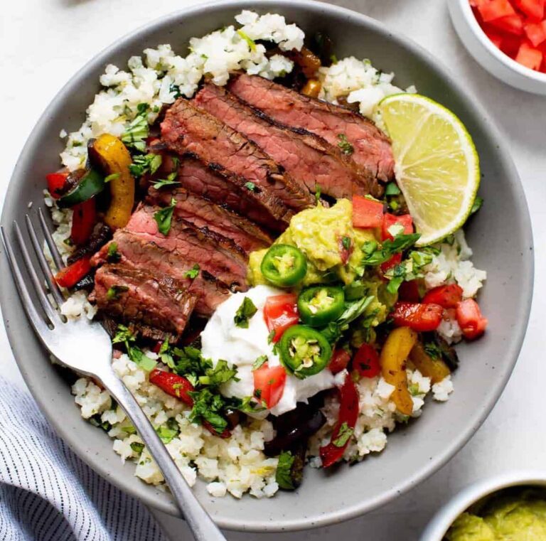 steak fajita bowls - beef meal prep lunch ideas