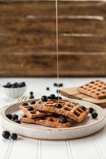 The Ultimate Guide to Sugar Substitutes: Which One is Right for You? 5 waffles with maple syrup. maple syrup is a sugar substitute