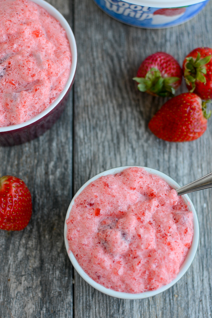 strawberry jello salad with cool whip