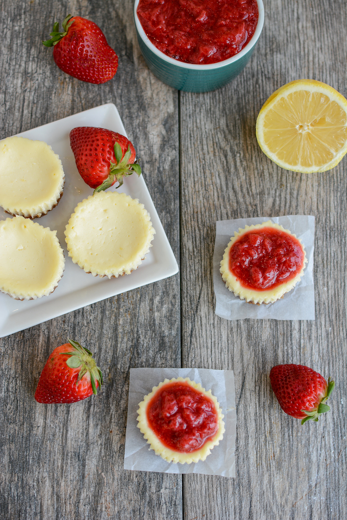 Easy Mini Lemon Cheesecakes 9 individual lemon cheesecake recipe