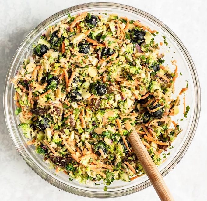 20+ Easy Broccoli Recipes 22 Summer Broccoli Salad 3