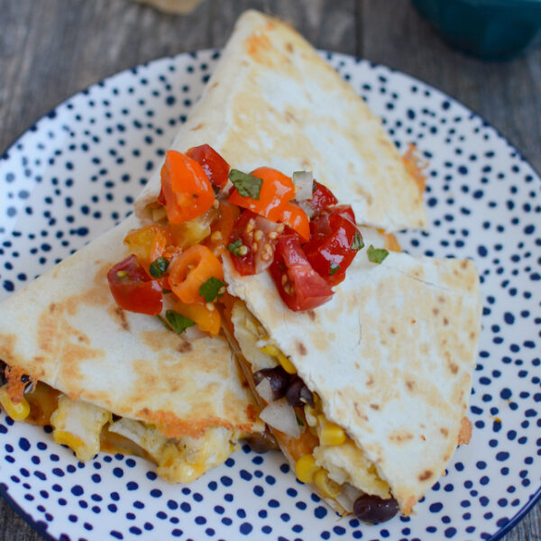 freezer-friendly breakfast quesadillas