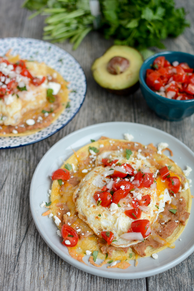 Huevos Rancheros 2 torrada de ovos ranchero
